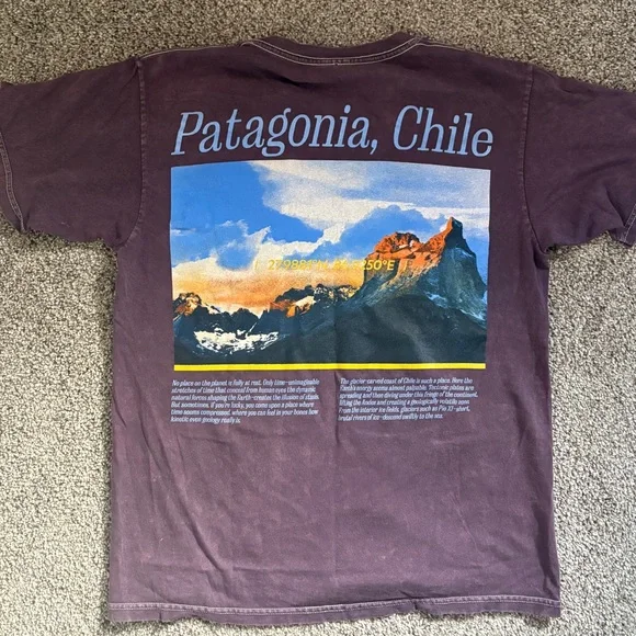 National Geographic Men's Purple Short-Sleeve Nature Graphic Tee - Picture 4 of 5